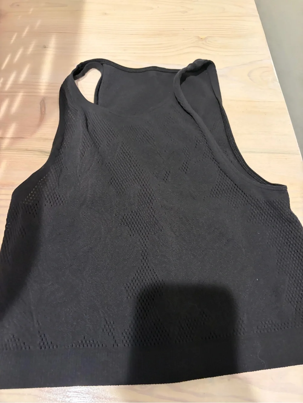 Lululemon Black Seamless Racerback Crop lace overlay top size 6